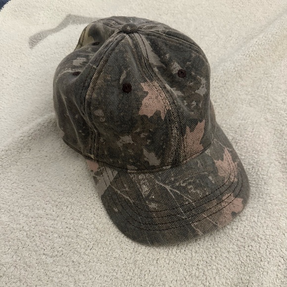Abercrombie & Fitch Beige Cap - Picture 1 of 5